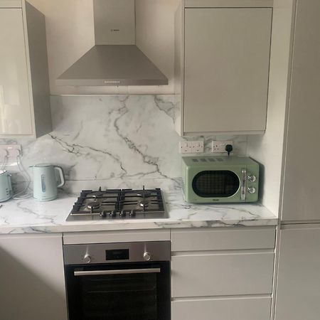 Апартаменти Cosy First Floor Flat Герефорд Екстер'єр фото